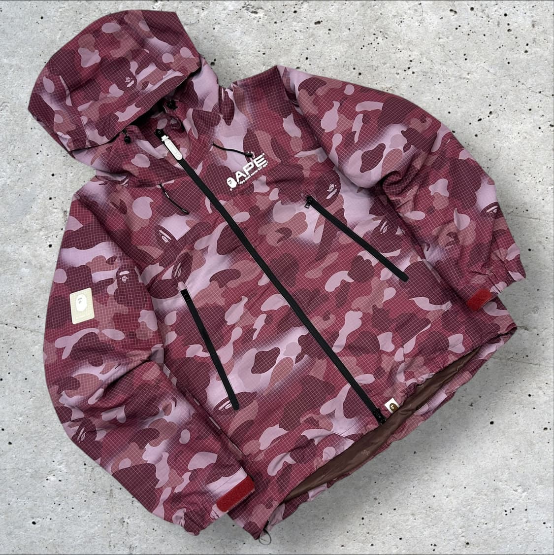 [S] 22AW 베이프 우먼 핑크 퍼플 카모 바람막이 자켓 상품이미지1