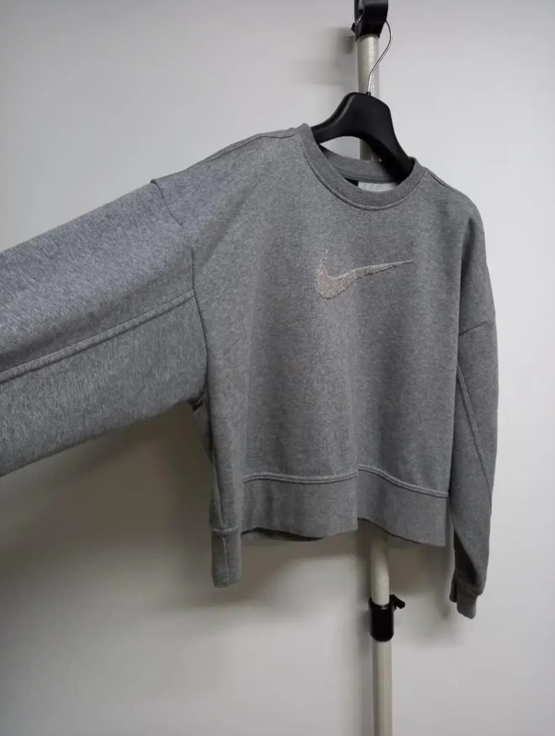 나이키 루즈핏 크롭 숏 맨투맨 F 상품이미지4