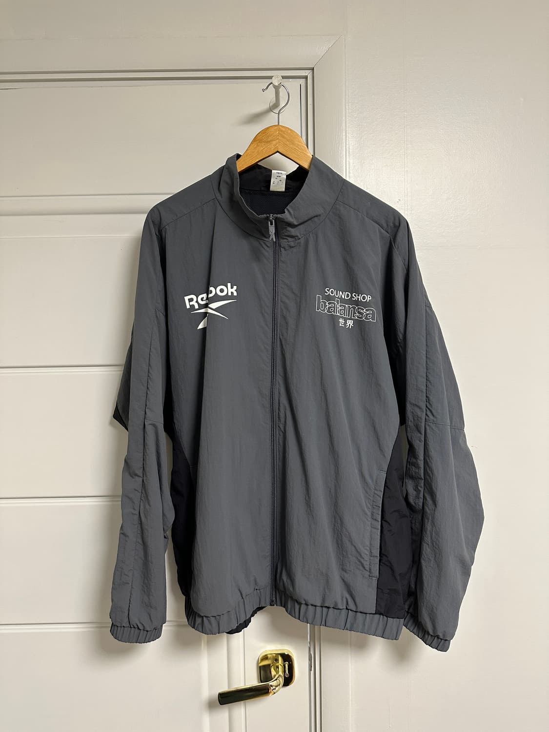 리복X발란사 트랙자켓 그레이 바람막이 상품이미지4