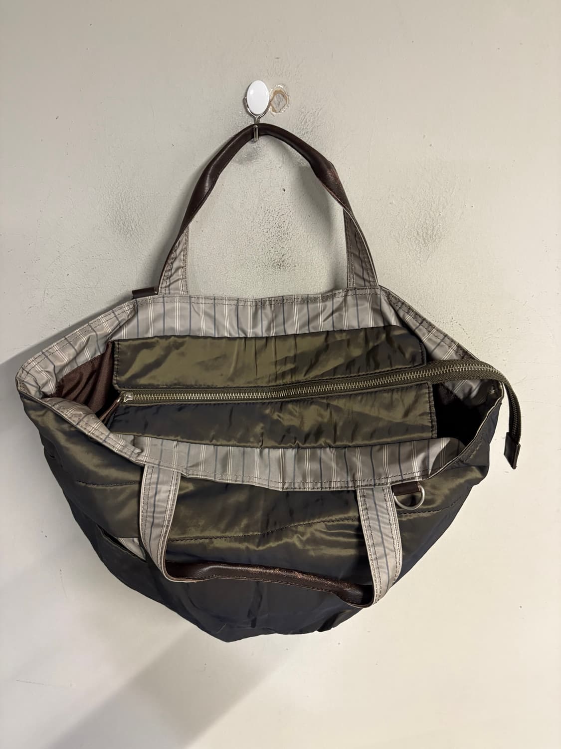 Y‘SACCS nylon patchwork tote bag  상품이미지7