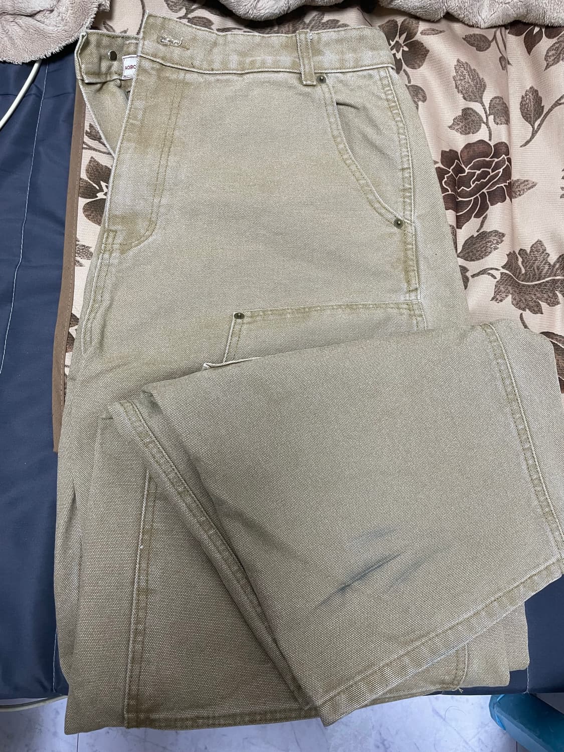 아오이로 커트 더블 니 팬츠 탄 2026 상품이미지3