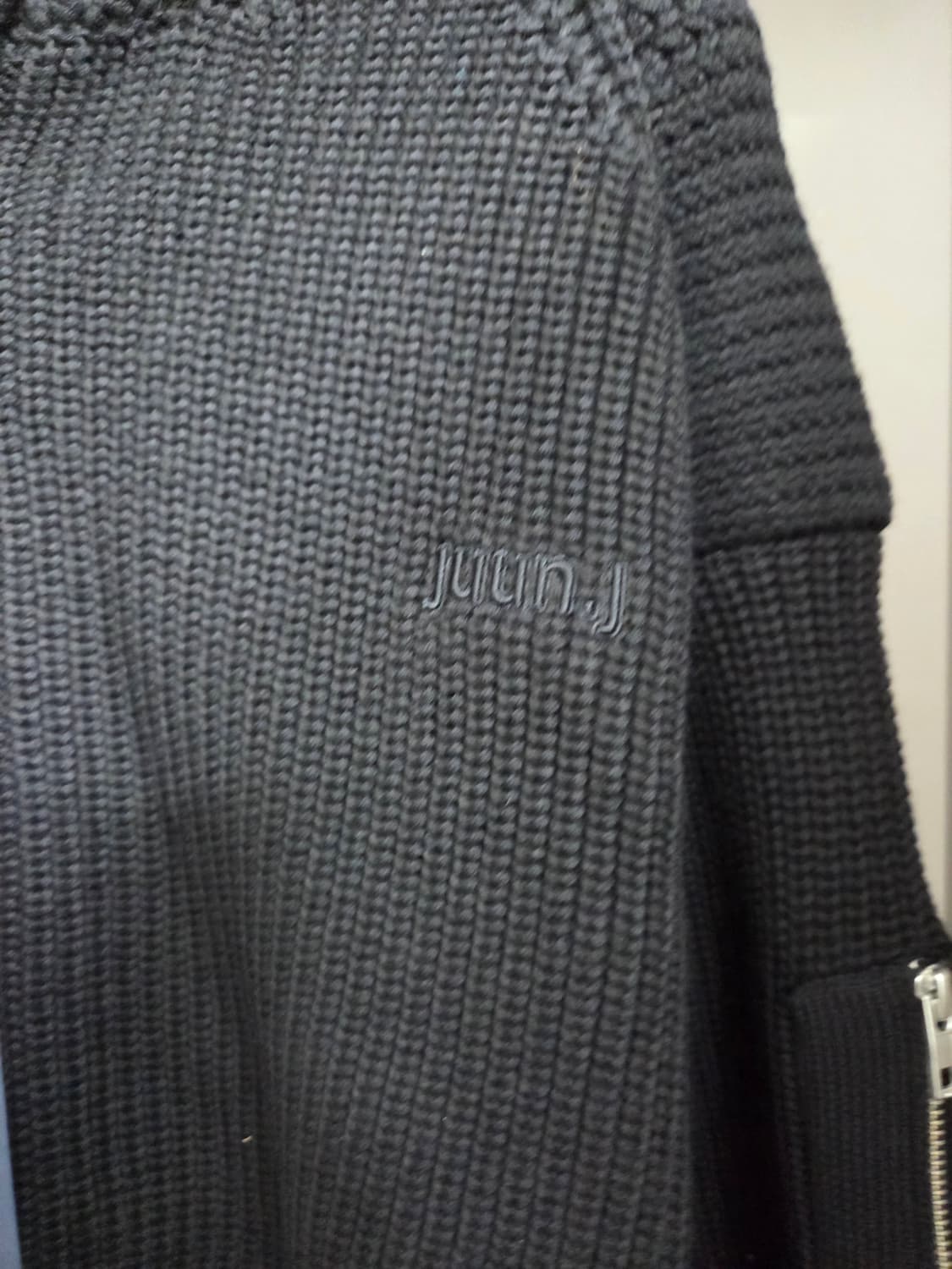 25fw 준지 하이넥 집업 가디건 s 상품이미지3