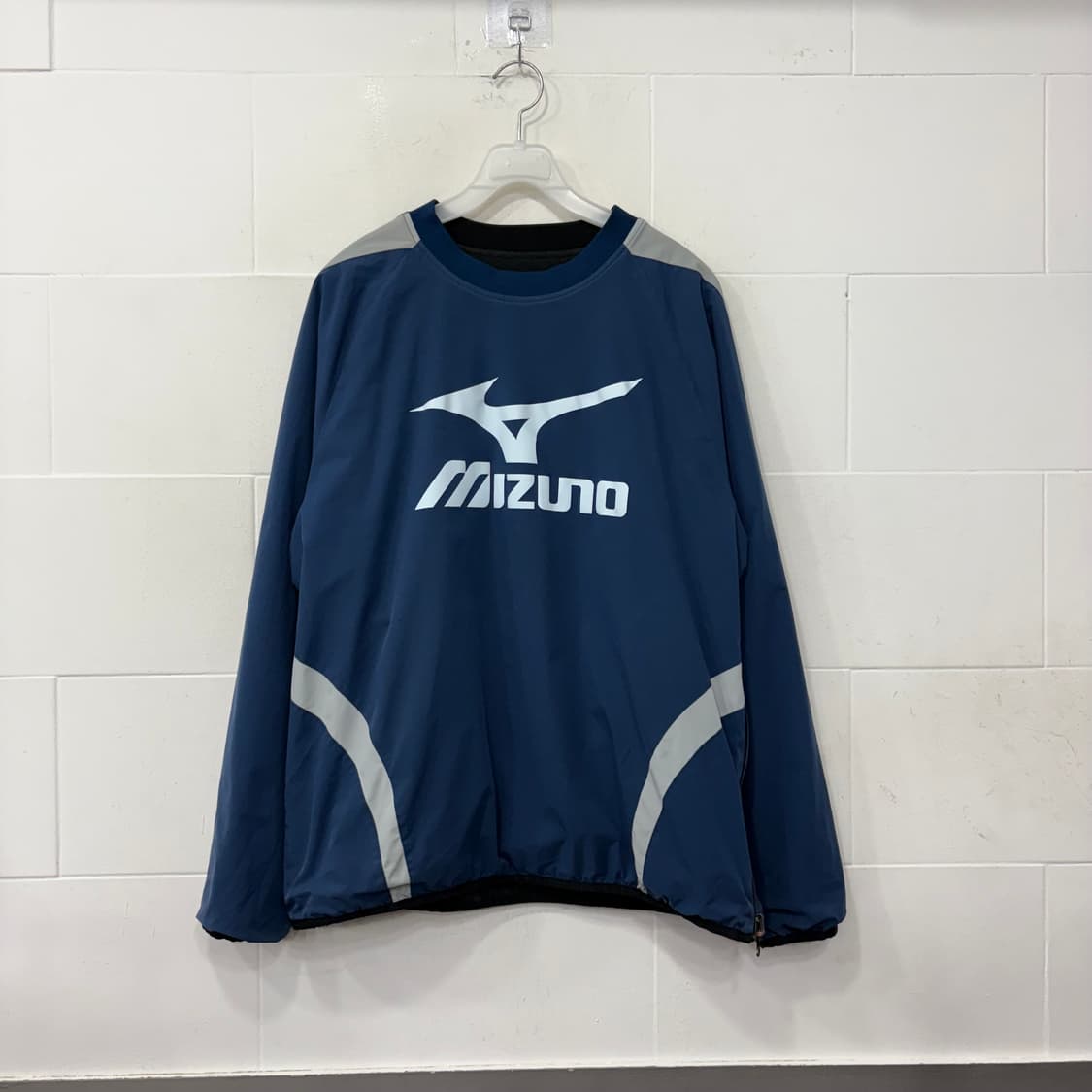 미즈노 리버시블 피스테 웜업 상품이미지1