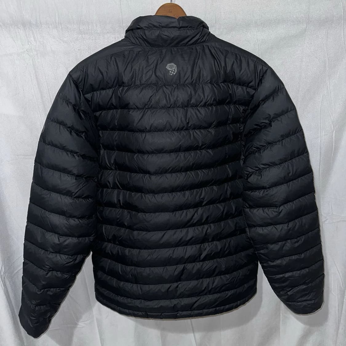 마운틴하드웨어 650 경량패딩 블랙 상품이미지10