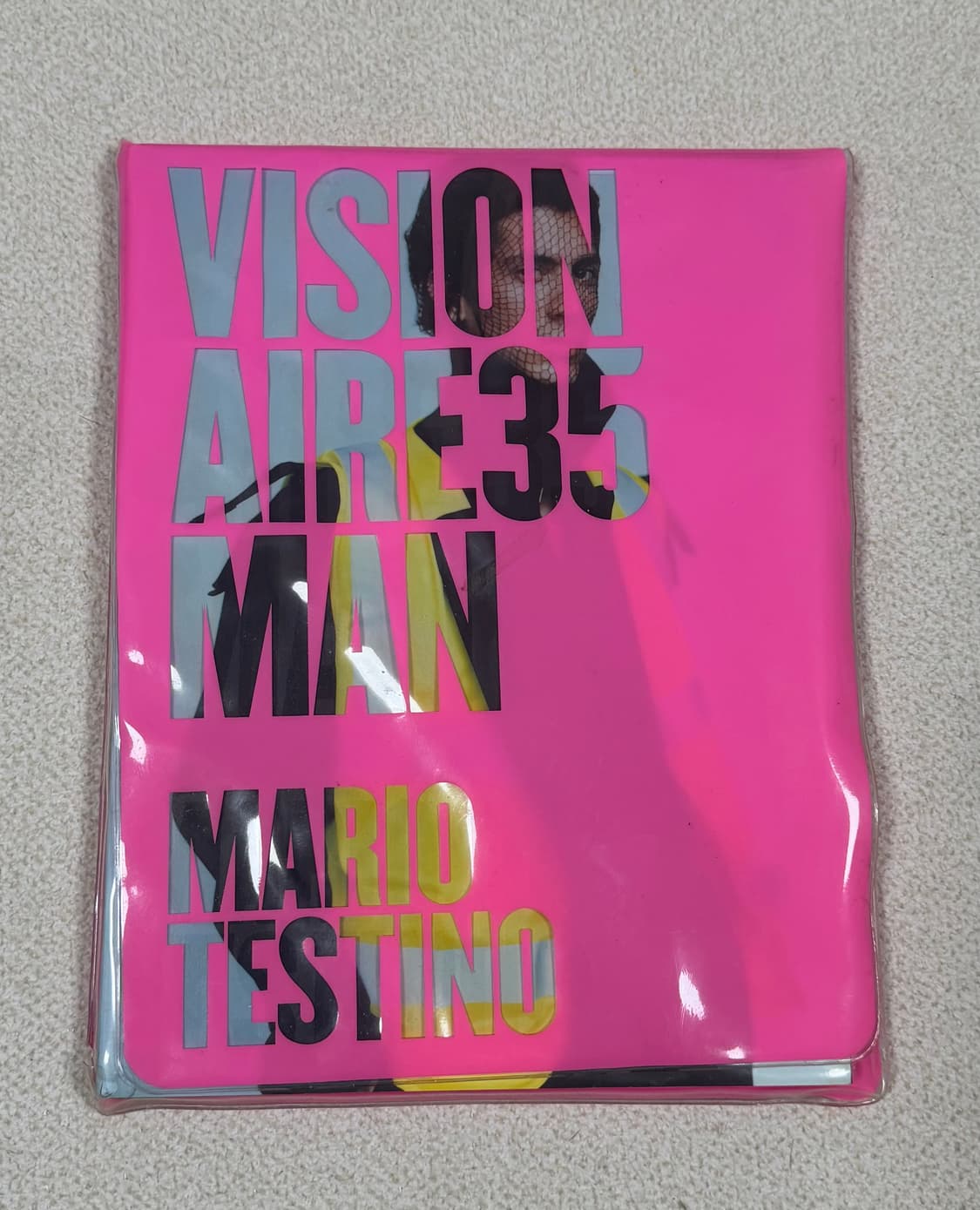 Visionaire 35: Man (Dunhill 합찬) 상품이미지1