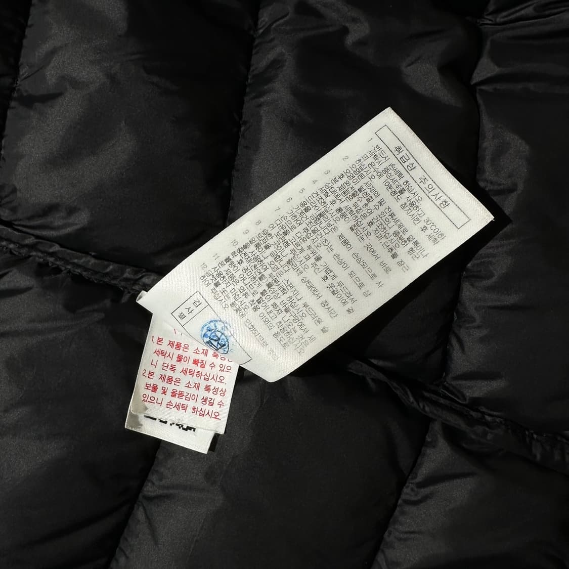 몽벨 라이트 다운 경량 패딩 블랙 상품이미지8