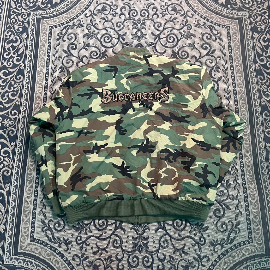 XL NFL 탬파베이 버커니어스 카모 자켓/W2691 상품이미지3