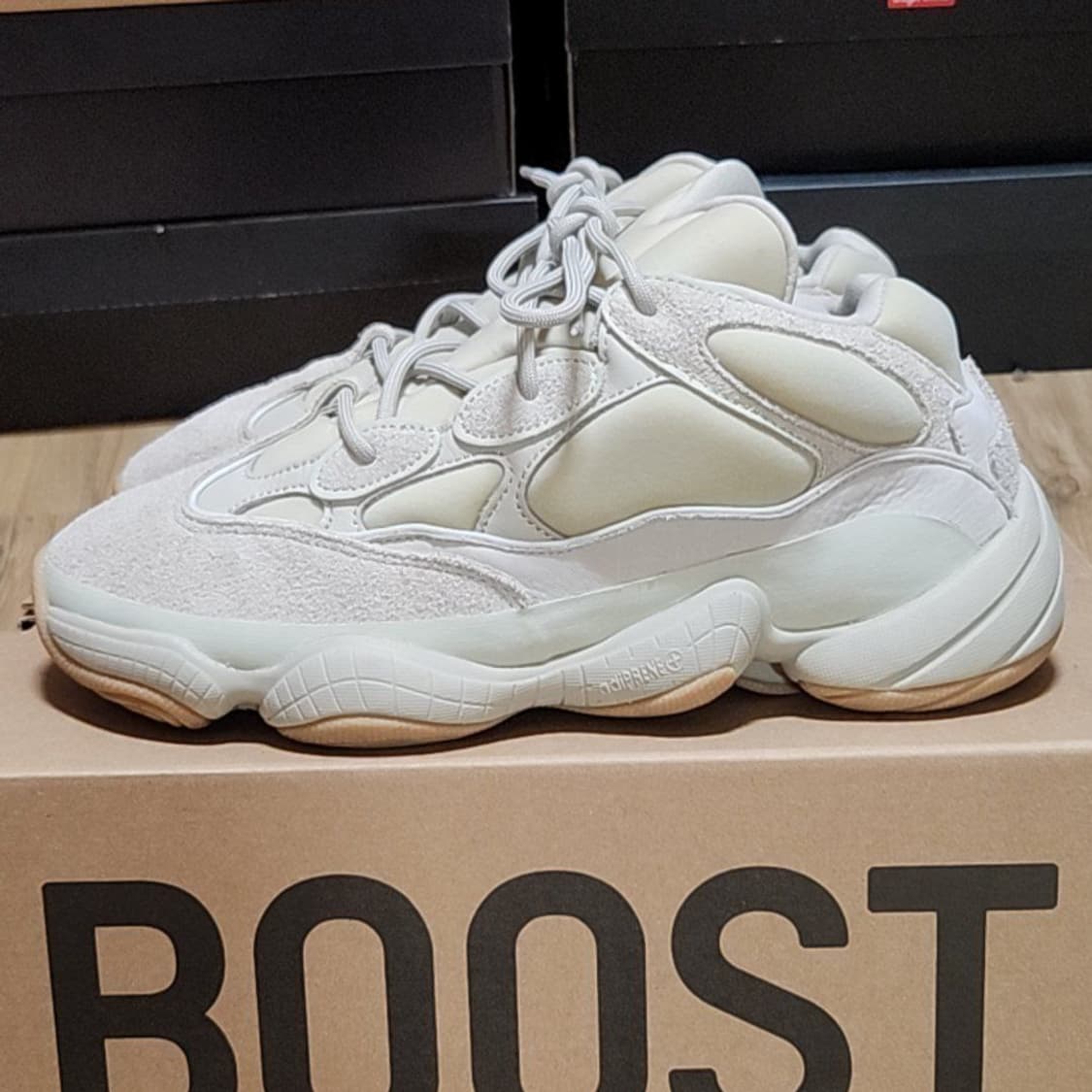 아디다스 275 이지 부스트 500 스톤 상품이미지1