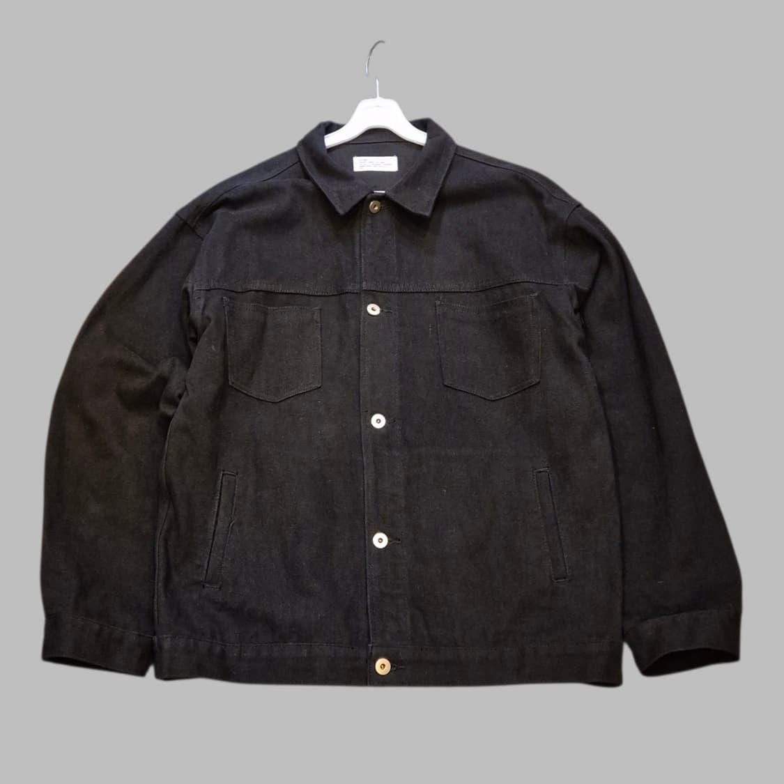 L(착샷잇음) 블랙 면 트러커자켓  상품이미지1