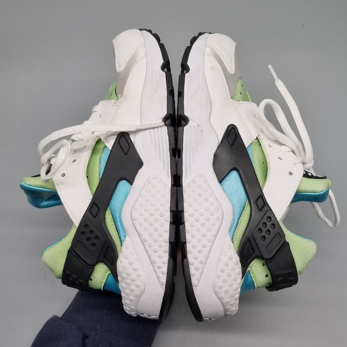 나이키 허라취 런 운동화 실사이즈220 상품이미지5