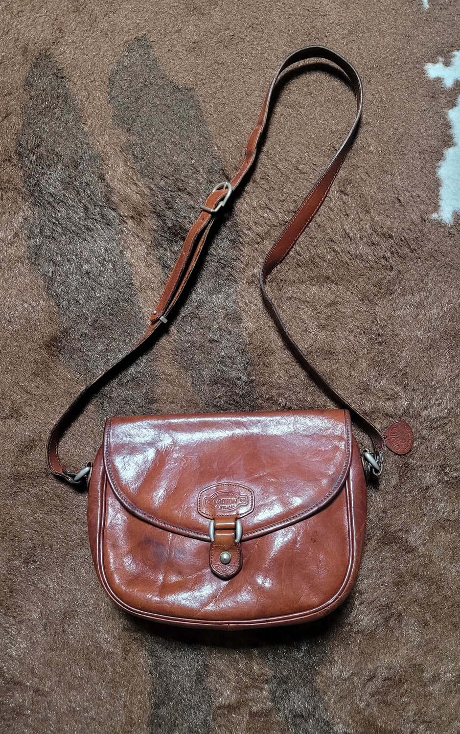 호주 OROTON 빈티지 가죽 핸드백 상품이미지1
