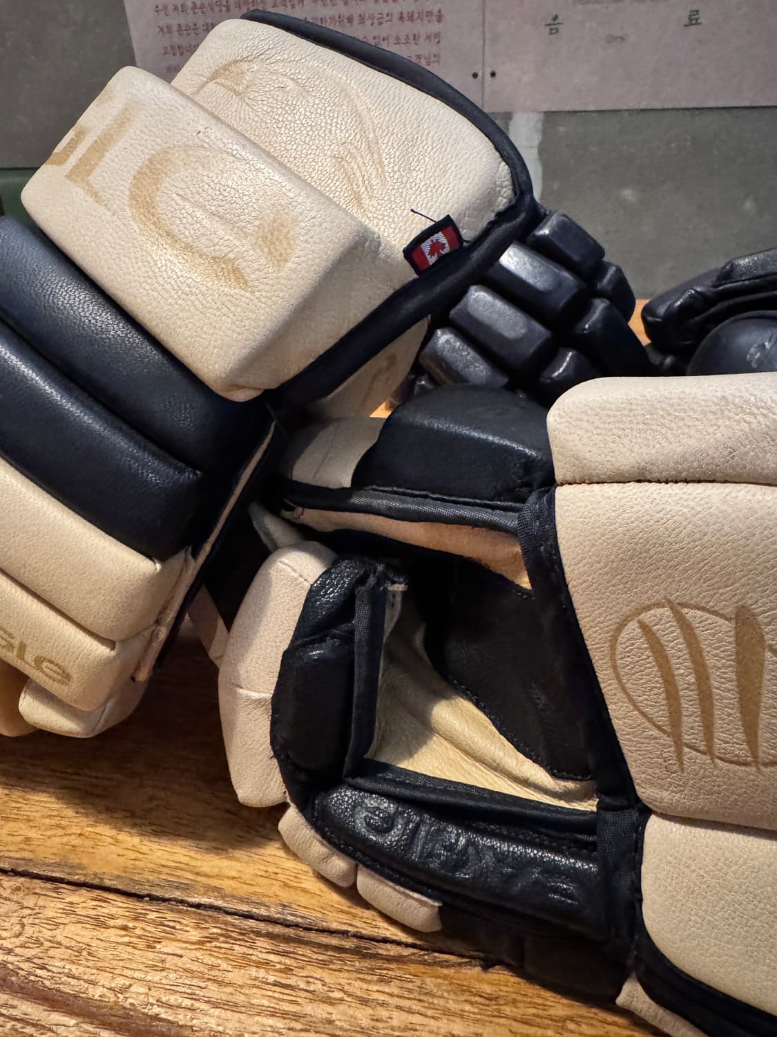 하키용 “이글 글러브” 상품이미지2