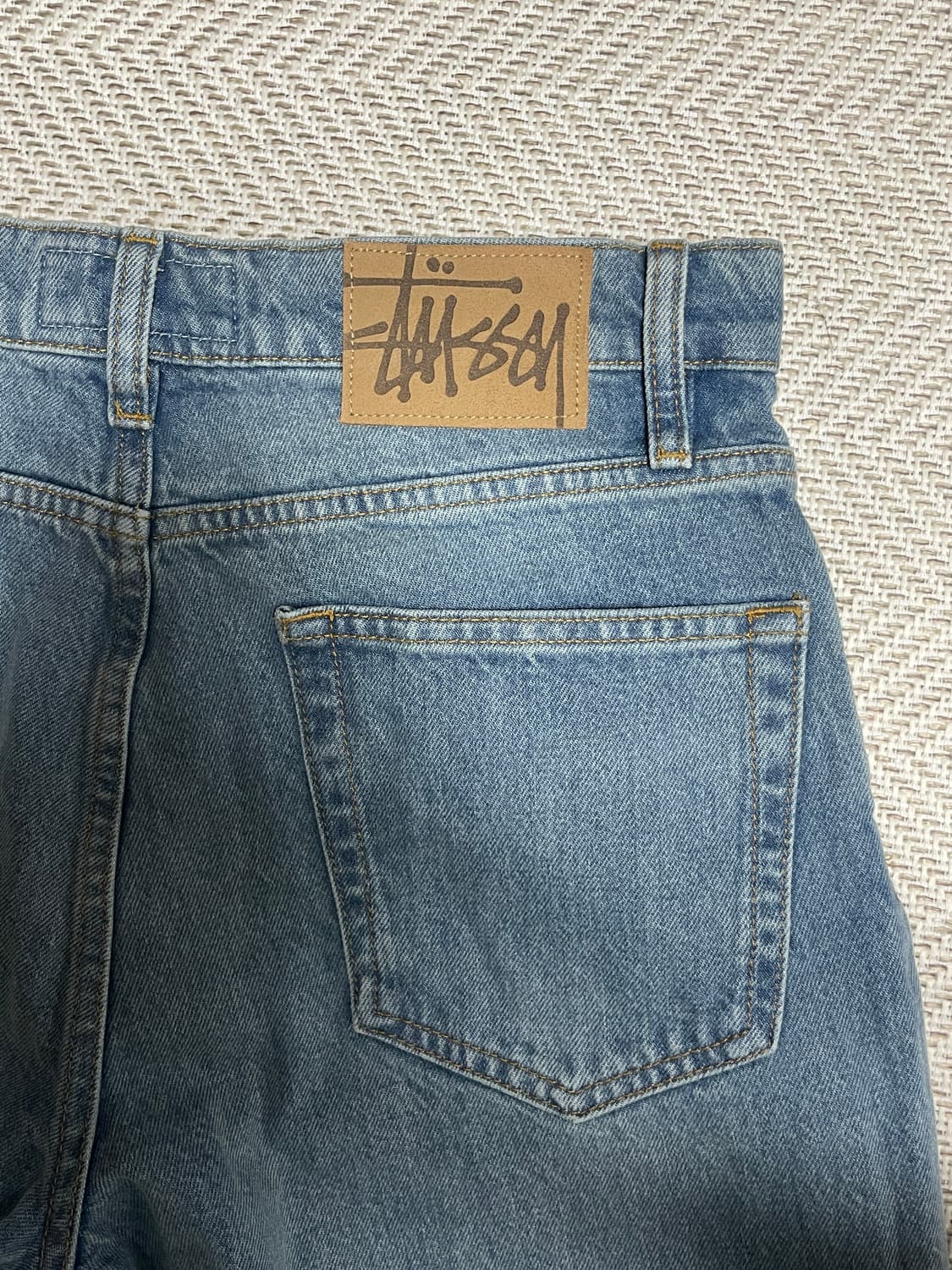 스투시 클래식 진 워시드 블루 상품이미지3