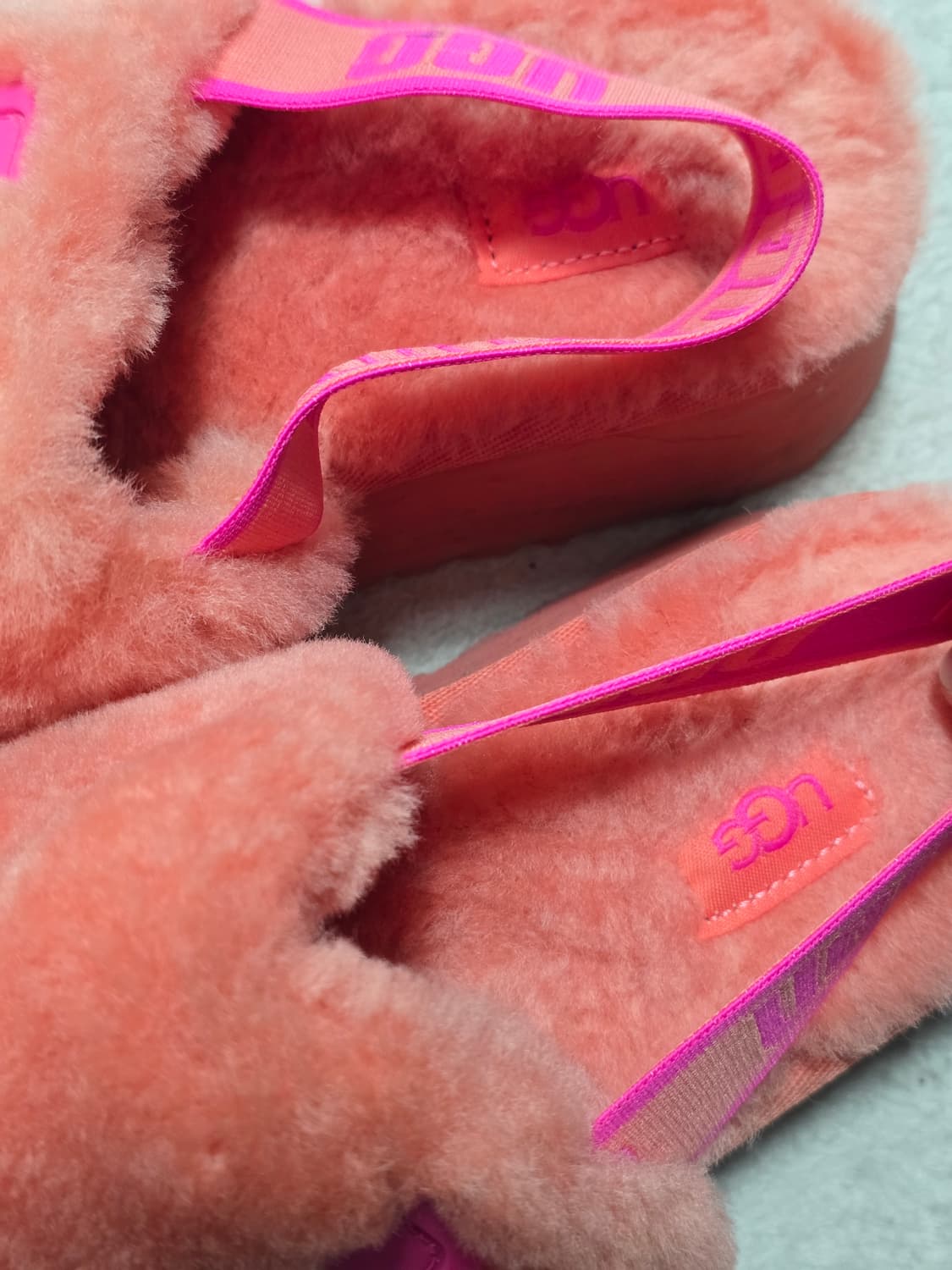 Ugg 어그 우먼스 디스코 슬라이드 핑크 슬리퍼 235  상품이미지3