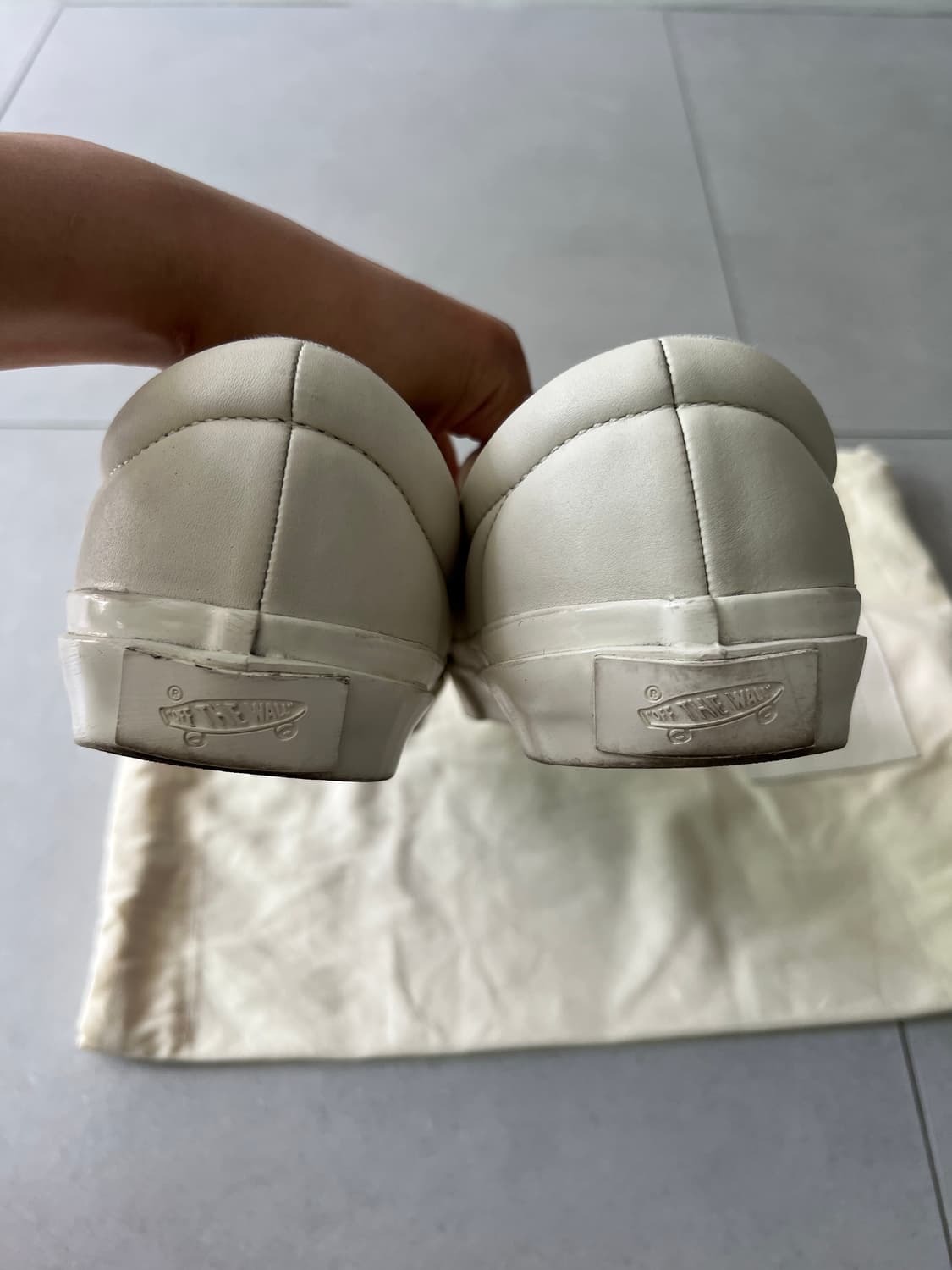 반스 x 프로엔자 슐러 슬립온 화이트 270 상품이미지6