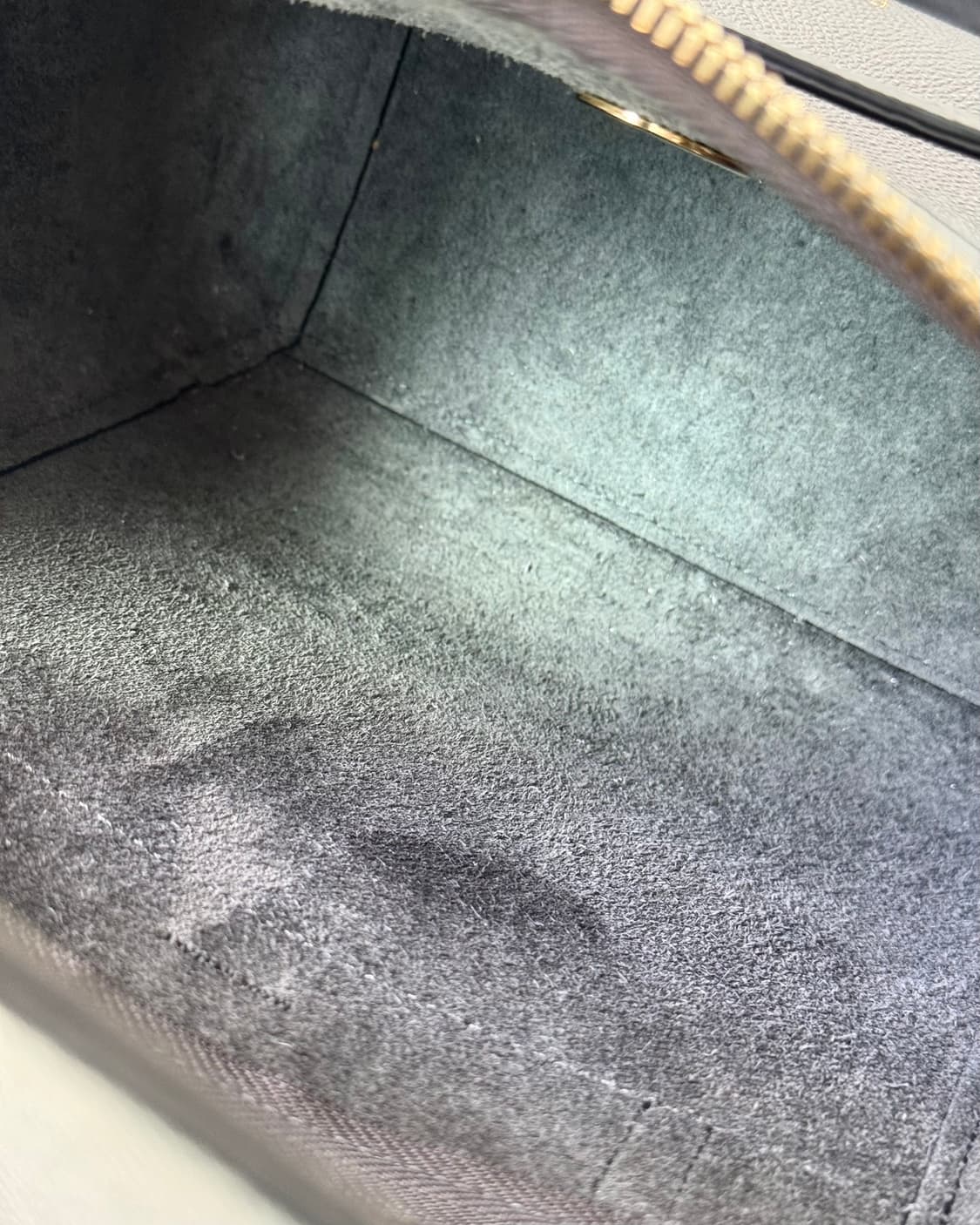 셀린느 나노 벨트백 그레이 상품이미지9