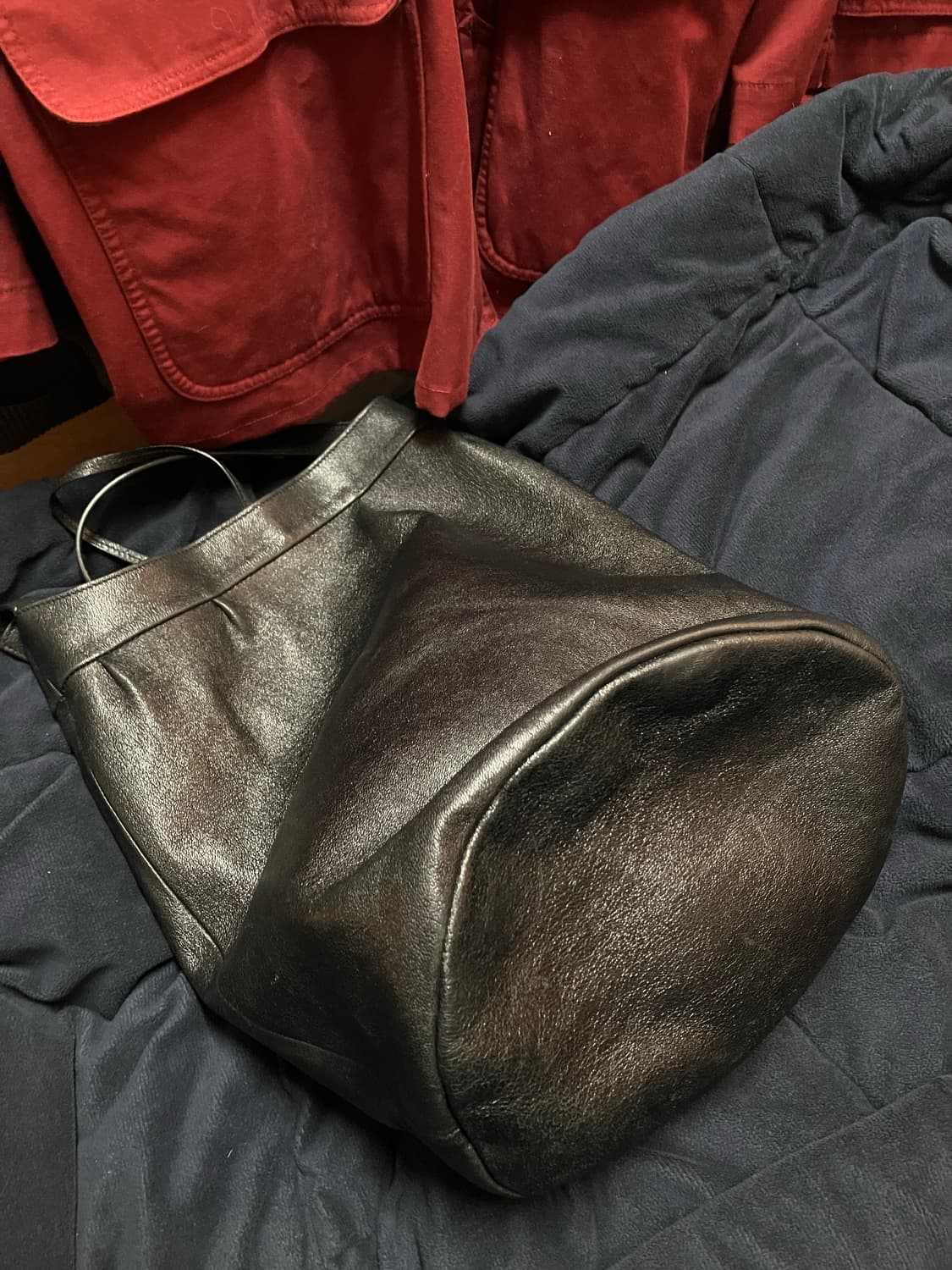 Celins 셀린 - 19ss 미디엄 소프트 버킷 백 상품이미지2