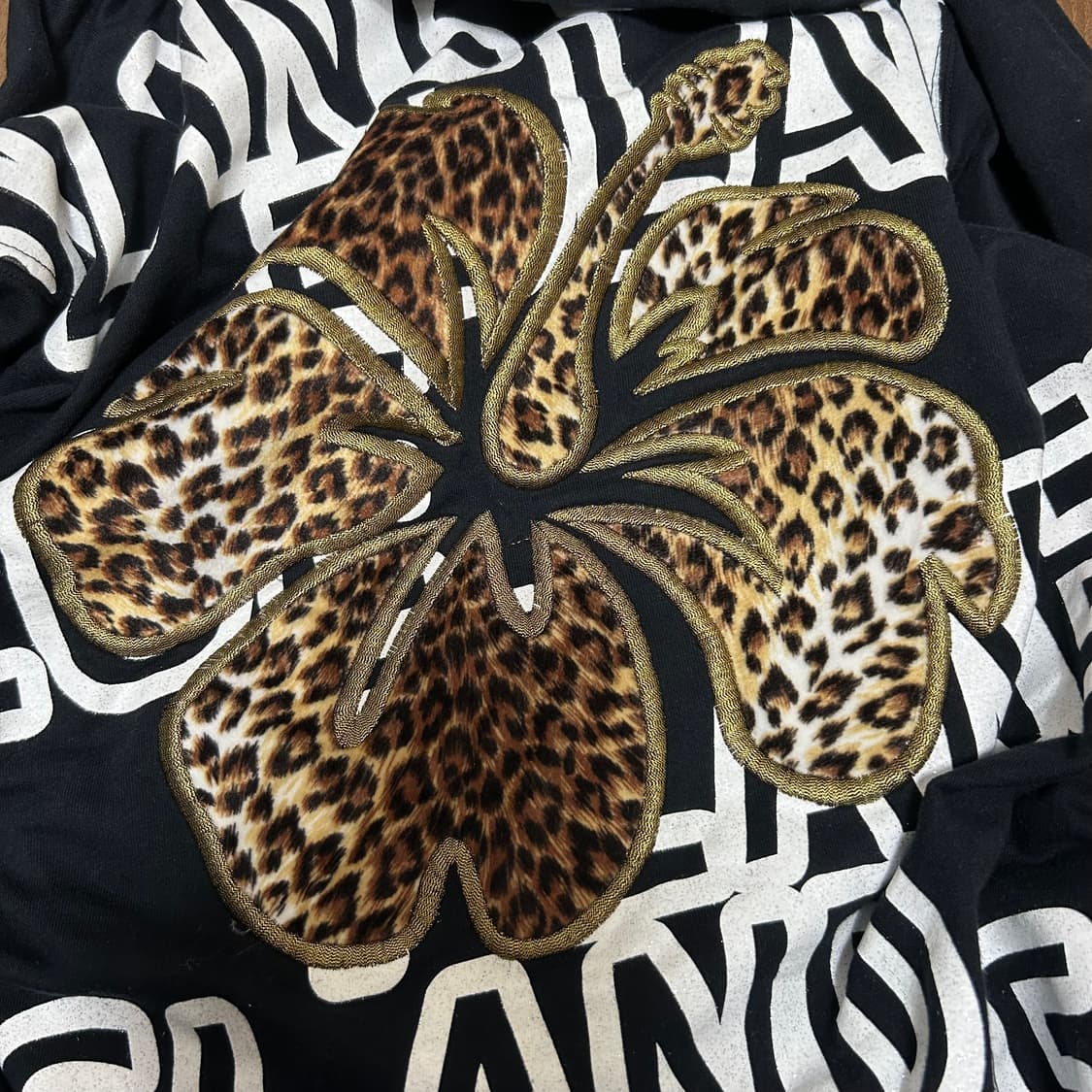 planet blue 갸루 호피 후드 집업 상품이미지4