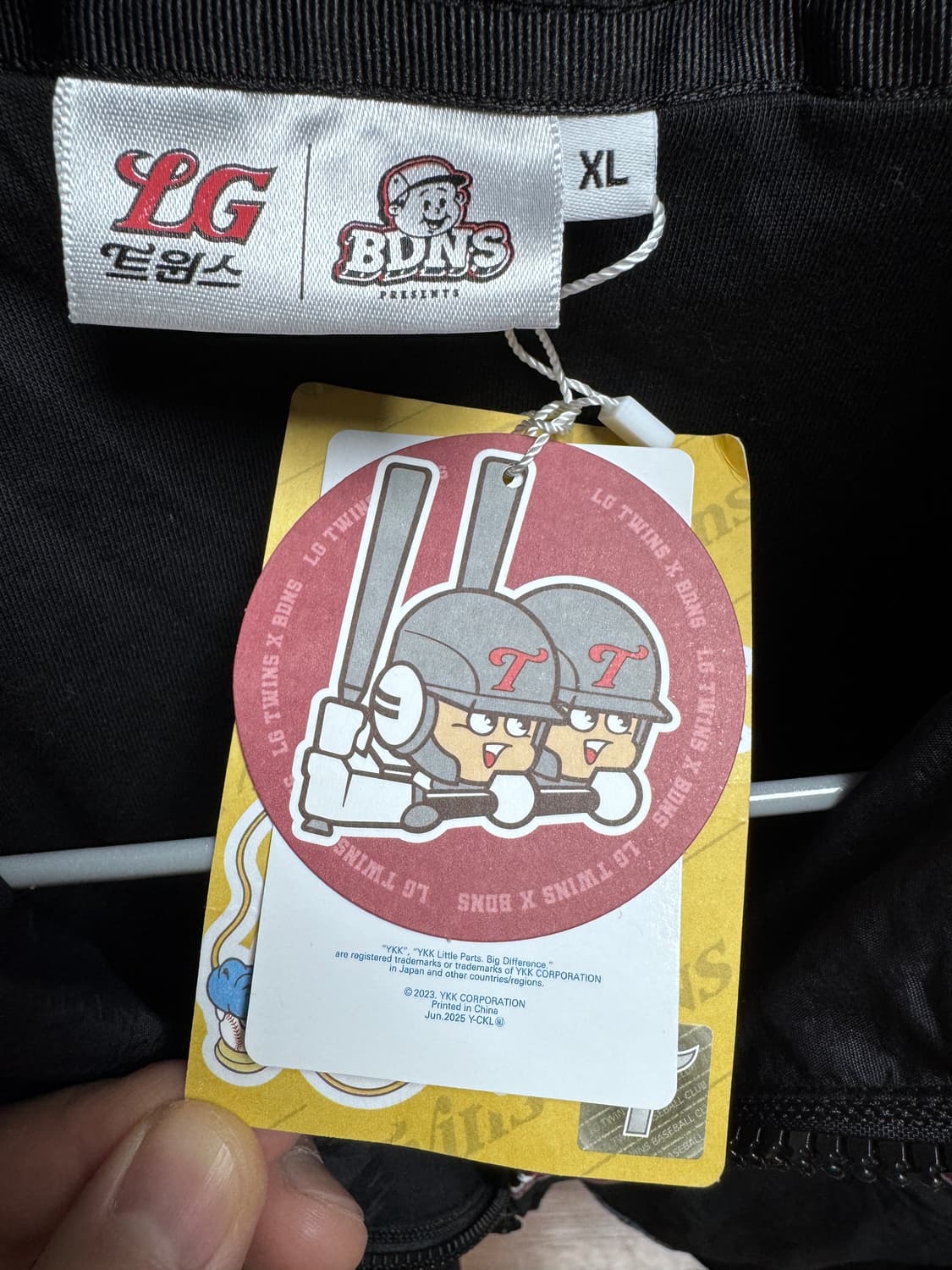 빠더너스 x LG 트윈스 더그아웃 자켓 ver.2 레드 XL 상품이미지4