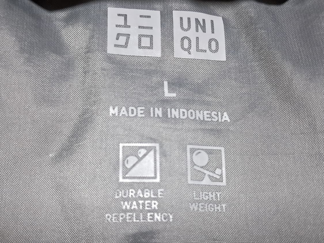 유니클로 여성 경량 패딩조끼 L 상품이미지7