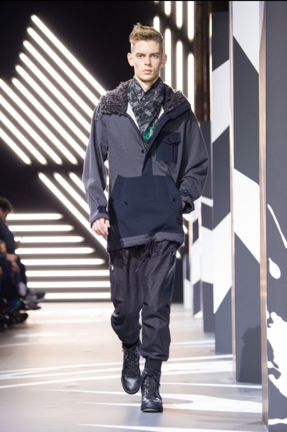 Y-3 X 요지 야마모토 2014/FW 그라픽 튜브(유니색스) 상품이미지1
