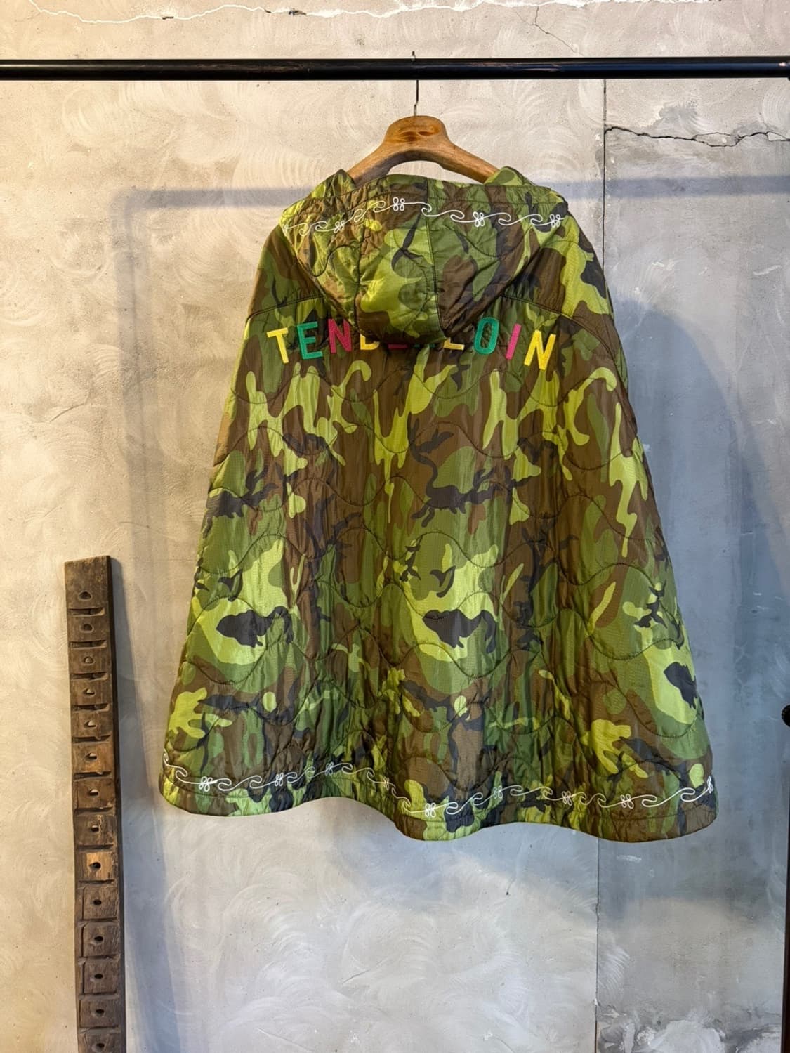 텐더로인 카모플라주 후드 판초 자켓  상품이미지10