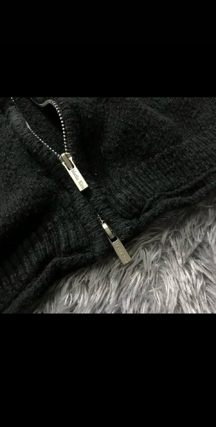 [[FREE, 23년]# 마뗑김(Matin Kim) 자수로고 니트 가디건 상품이미지7