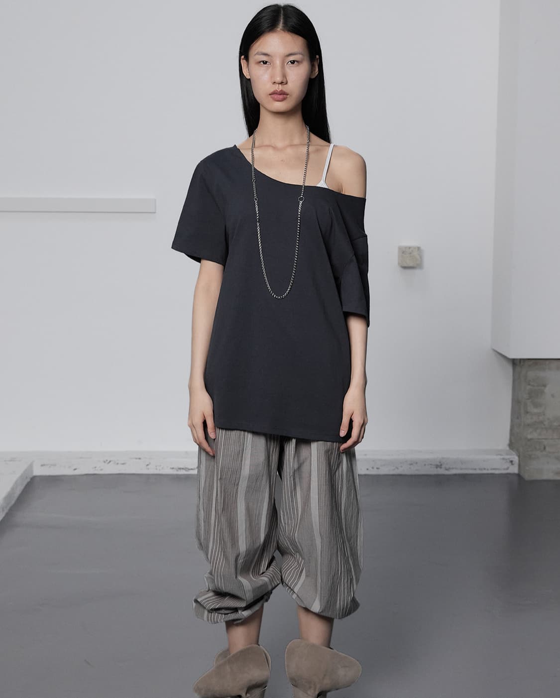 세릭 원숄더 탑 (오프숄더) navy one size 상품이미지3
