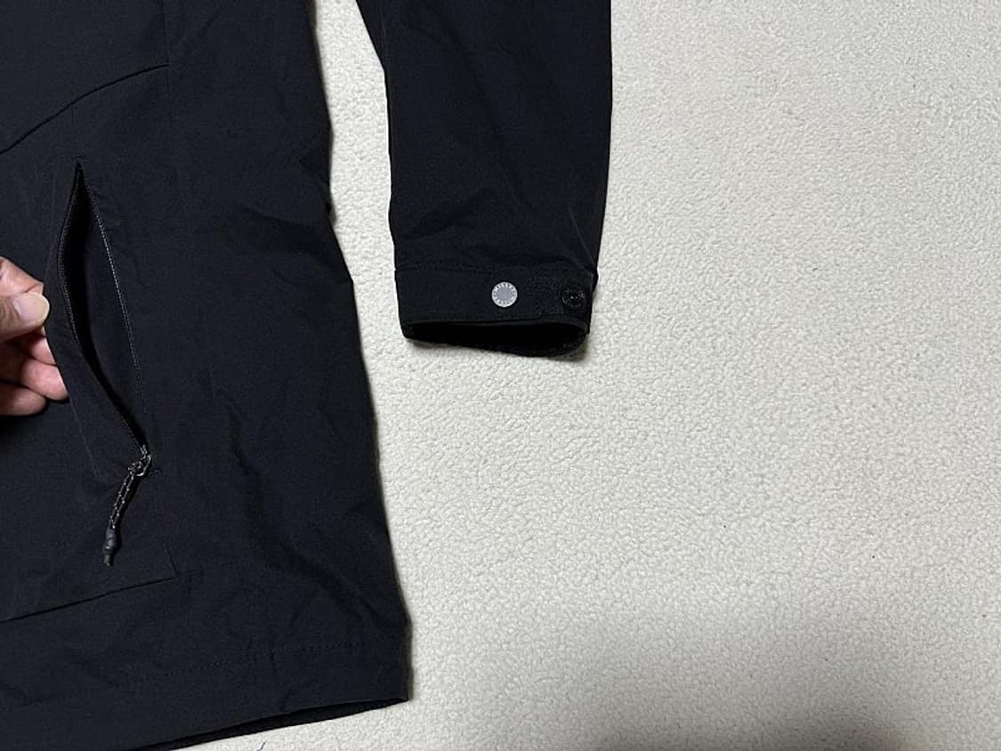 밀레 바람막이 경량 자켓 남성용 110사이즈 상품이미지3