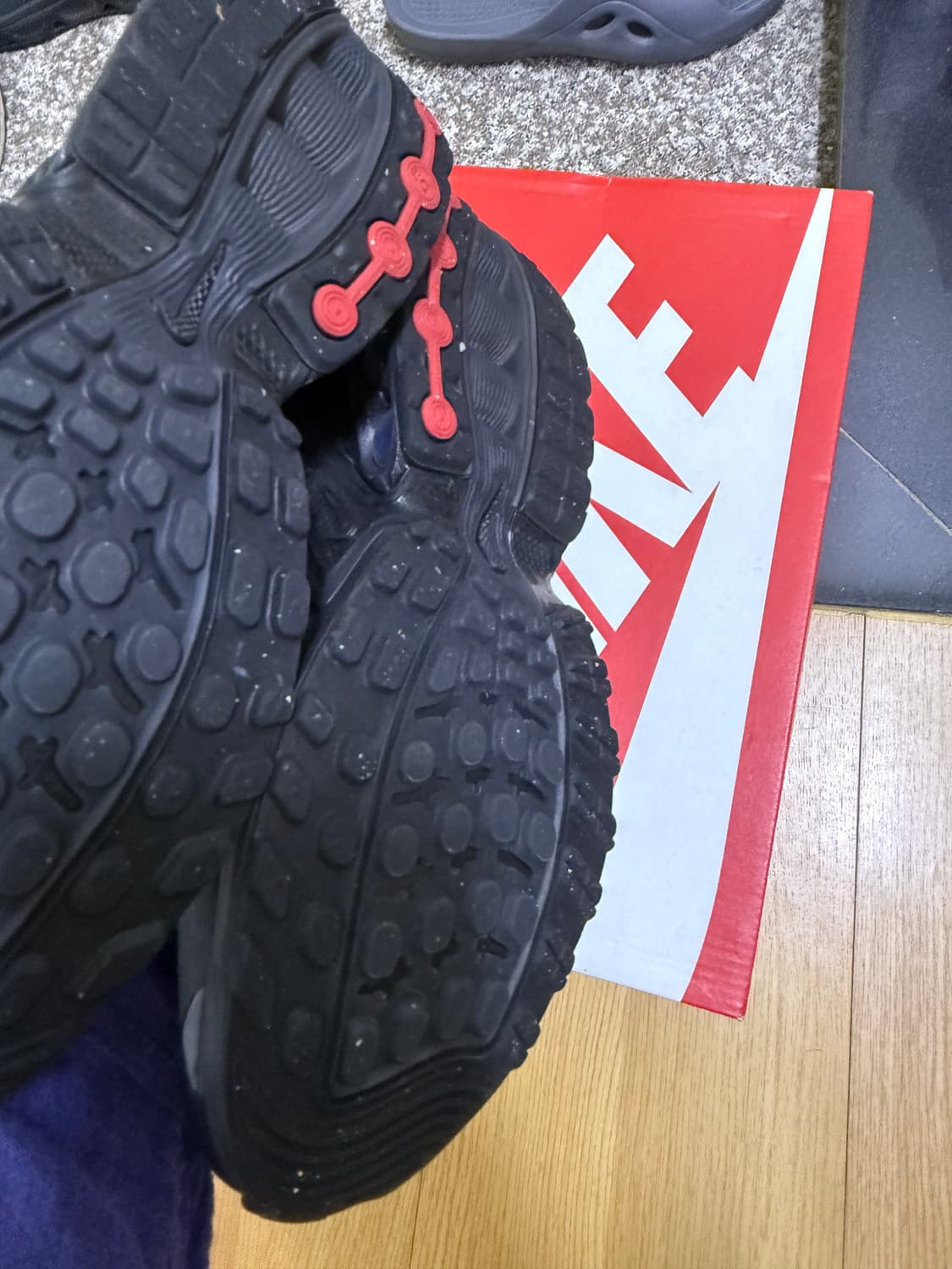 나이키 에어맥스 dn 블랙 255사이즈 상품이미지3