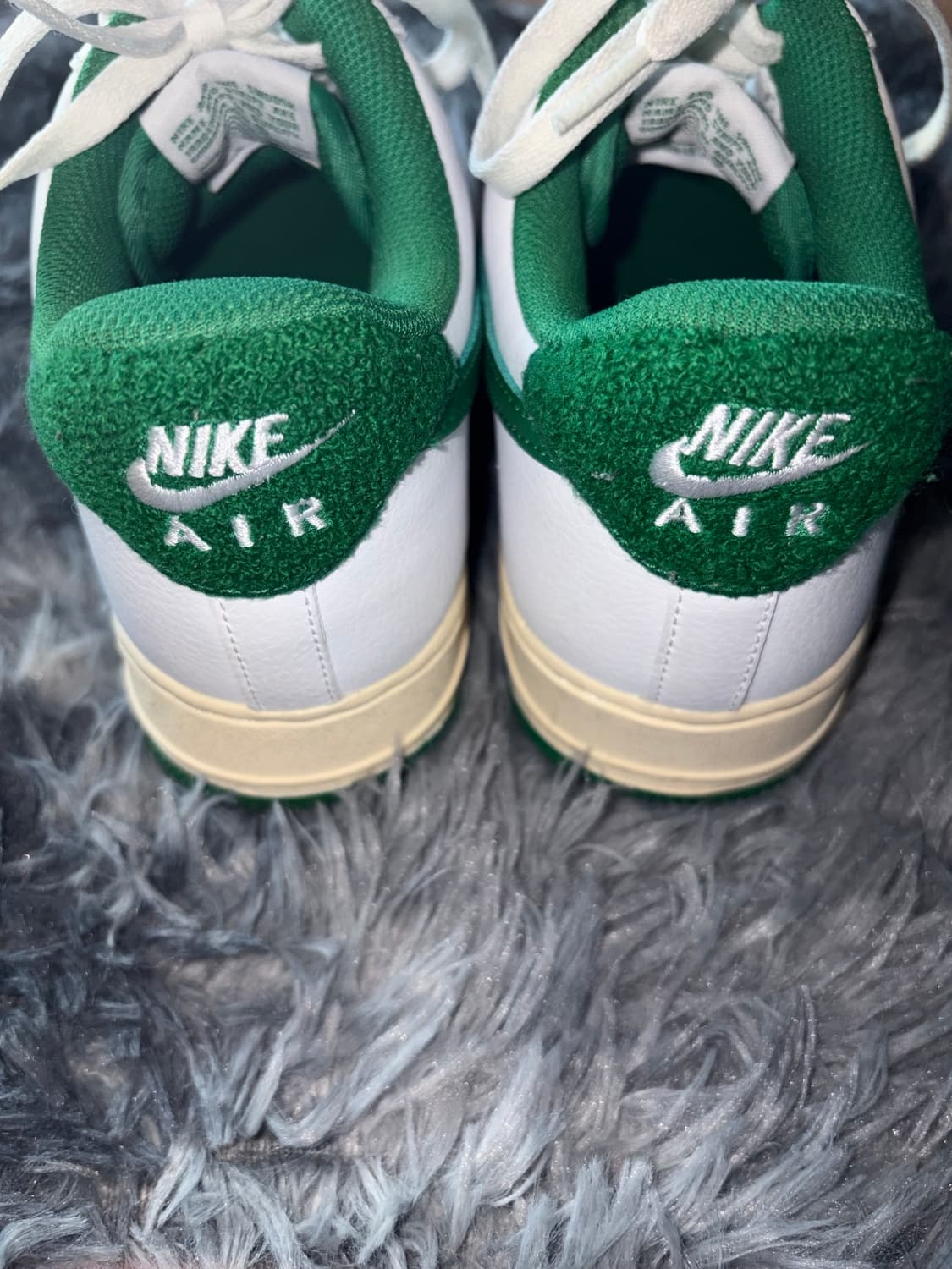 나이키 에어포스 파인  260 급처 상품이미지4