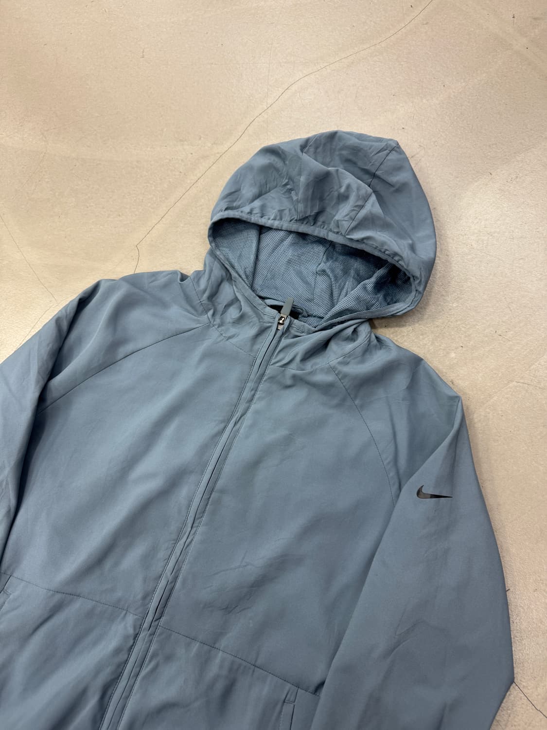 나이키 드라이핏 러닝 자켓 L 상품이미지2