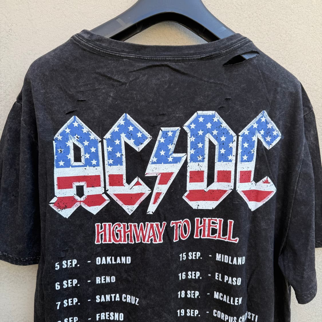 AC/DC 빈티지 투어 복각 디스트로이드 티셔츠  상품이미지6