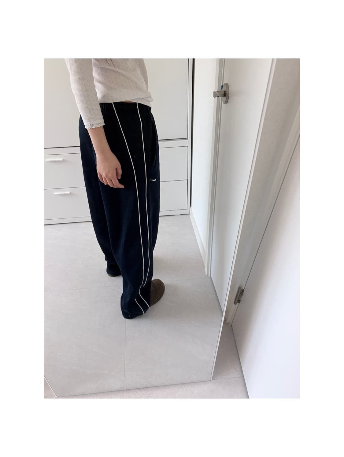 나이키 네이비 트랙 팬츠 상품이미지4