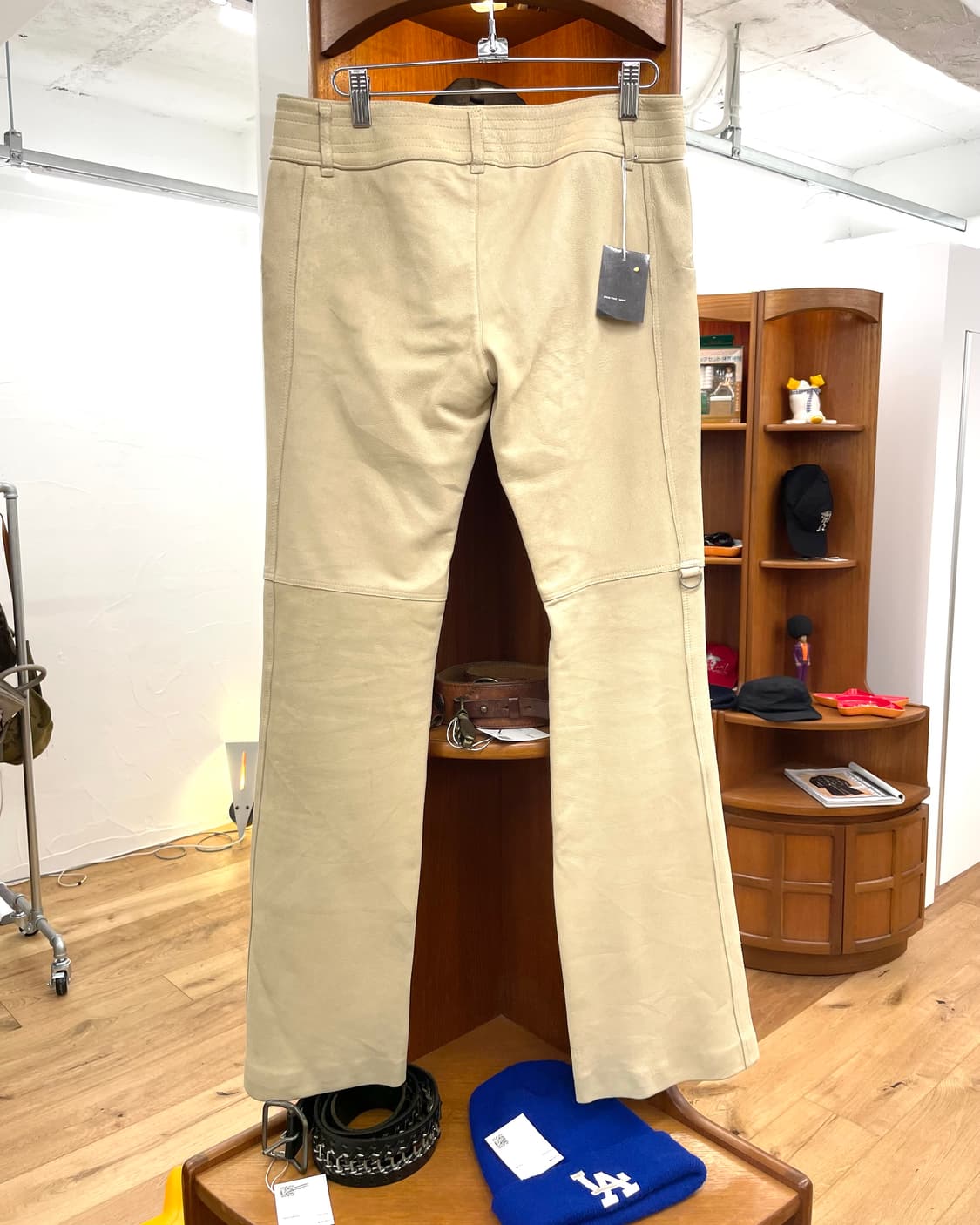 [M] COMME CA DU MODE 레더 세미 플레어 팬츠 상품이미지6