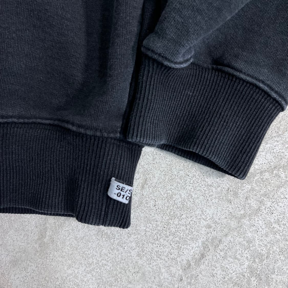 디스이즈네버댓 맨투맨 블랙 상품이미지2