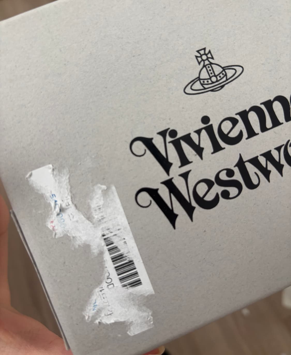 새상품)비비안웨스트우드 하프문 카드지갑 상품이미지3