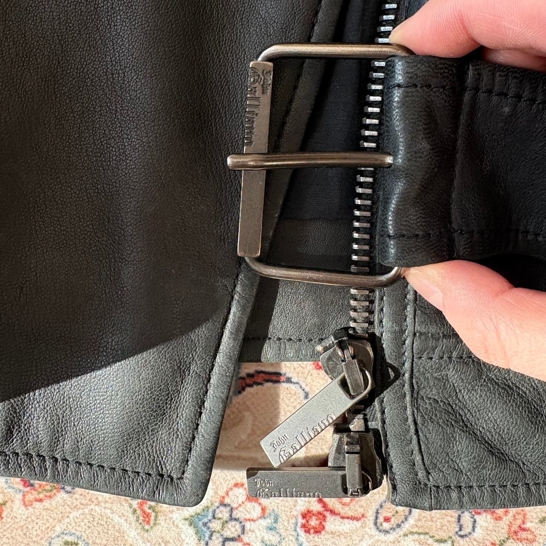 존 갈리아노 가죽 자켓 상품이미지4