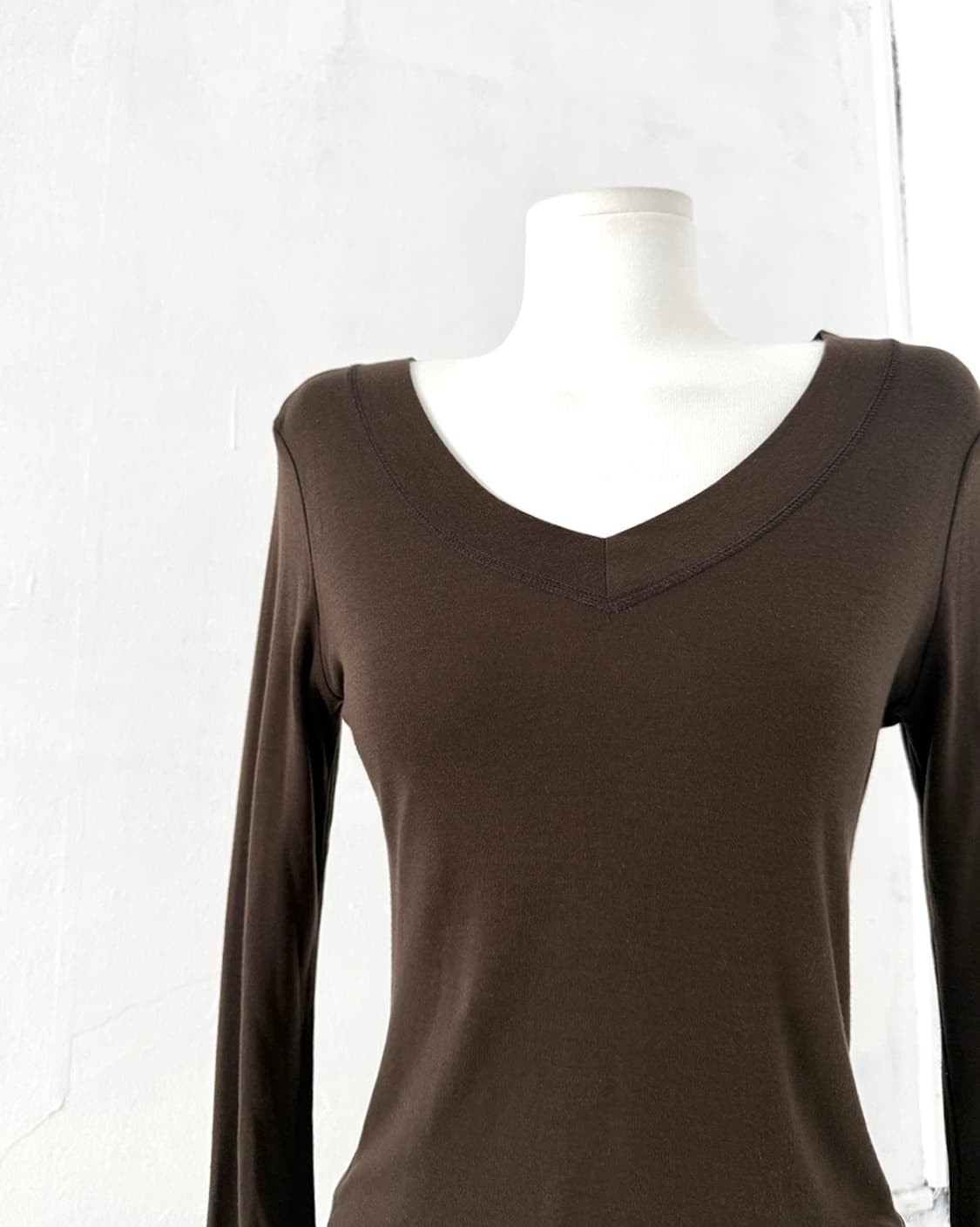 Brown V-Neck Long Sleeve 상품이미지8