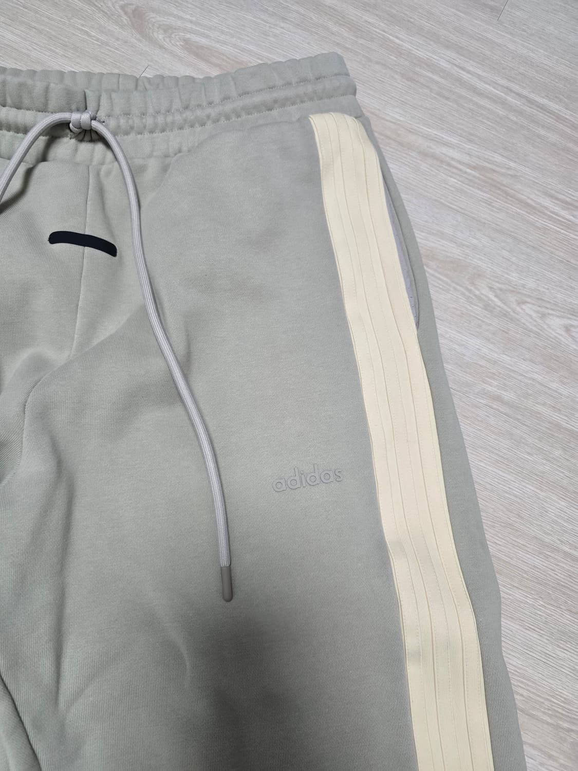 아디다스 x 피어 오브 갓 헤비 플리스 스웻 팬츠- XL 상품이미지3