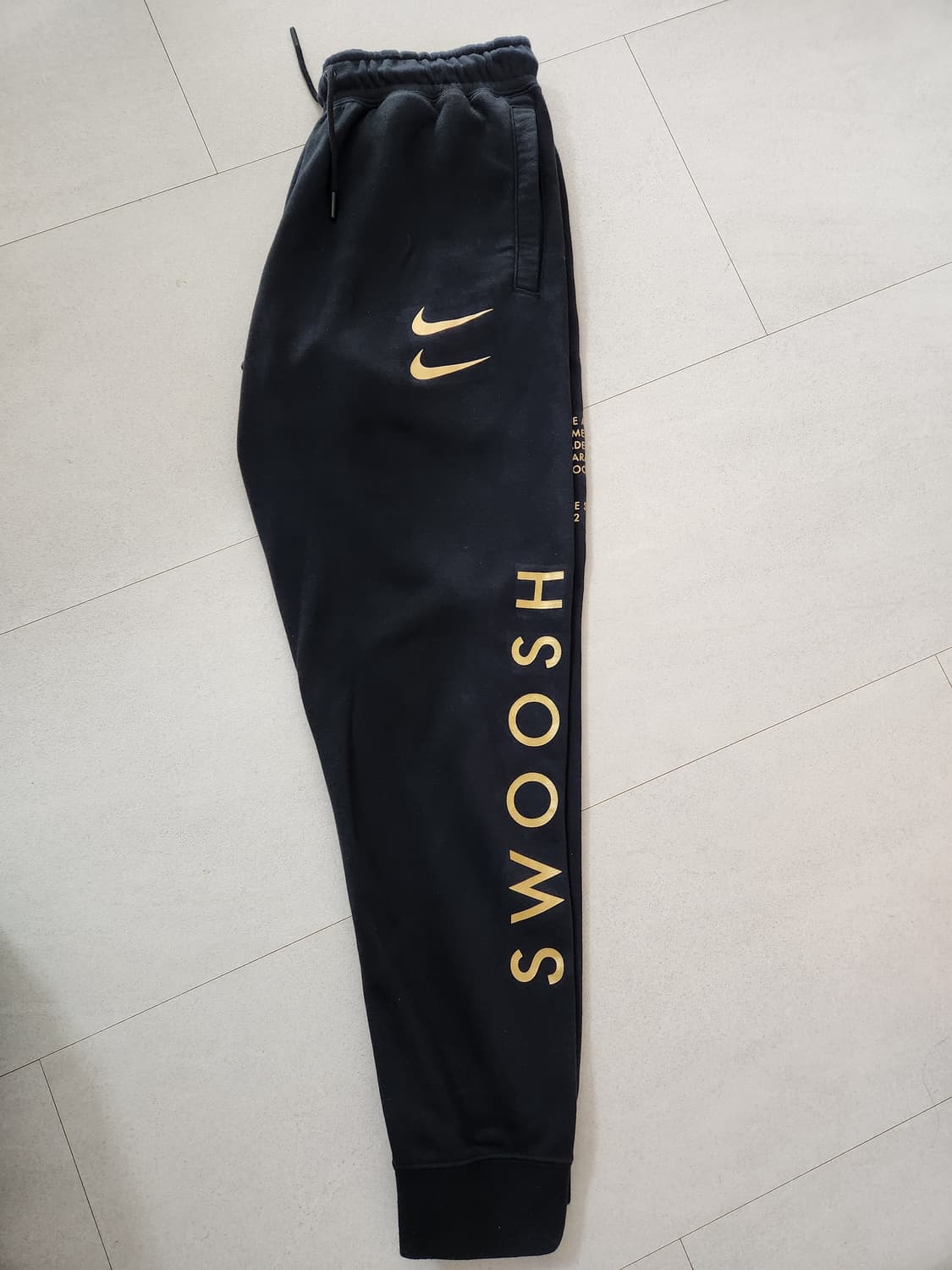 나이키 퓨추라 골드 더블스우시 조거 팬츠 상품이미지1