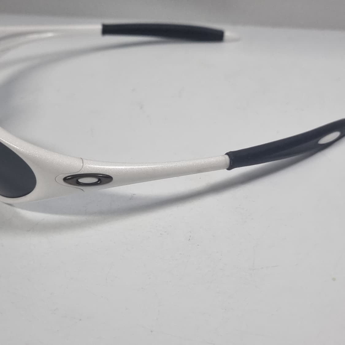 오클리 미뉴트 1.0 펄화이트 새렌즈 상품이미지9