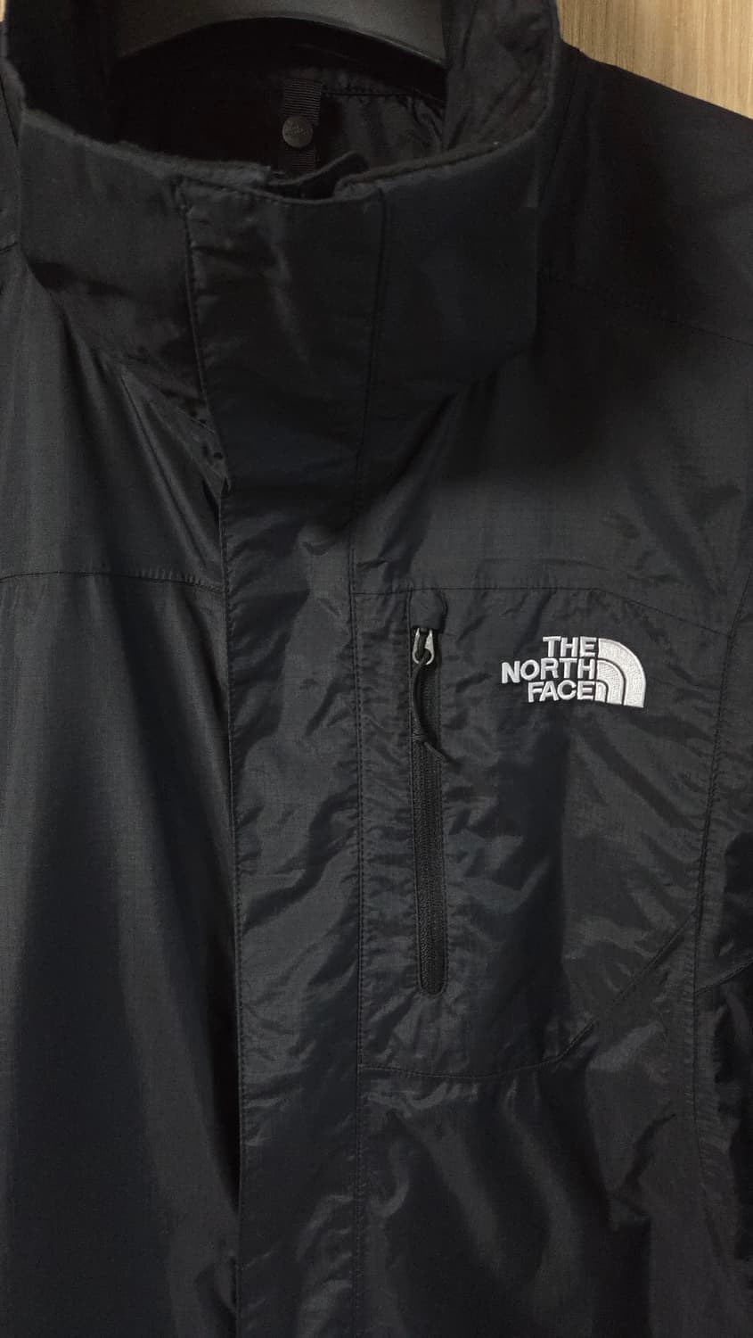 (착샷) 노스페이스 바람막이 하이벤트 자켓 블랙  상품이미지3