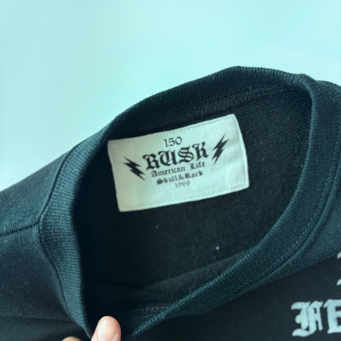 RUSK 고딕 그래픽 블랙 롱 슬리브 스웨트셔츠 상품이미지4