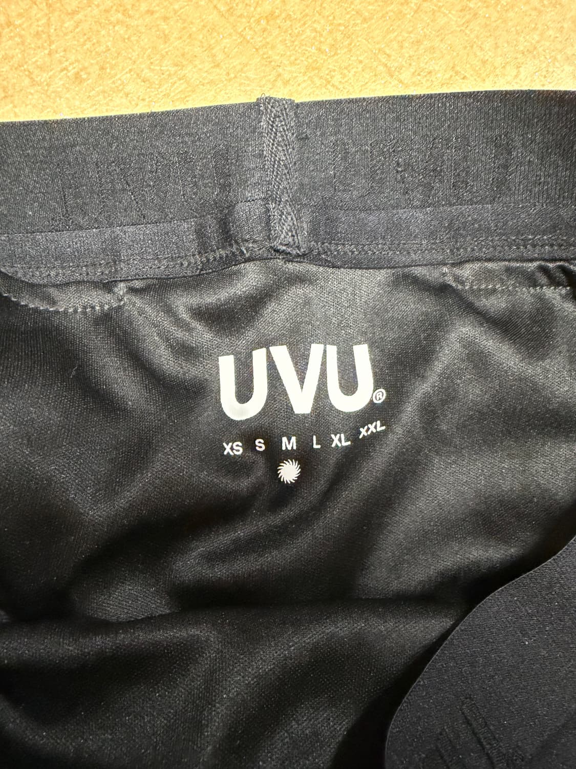 [M] UVU 하프타이즈 1.0 블랙 새상품 상품이미지3