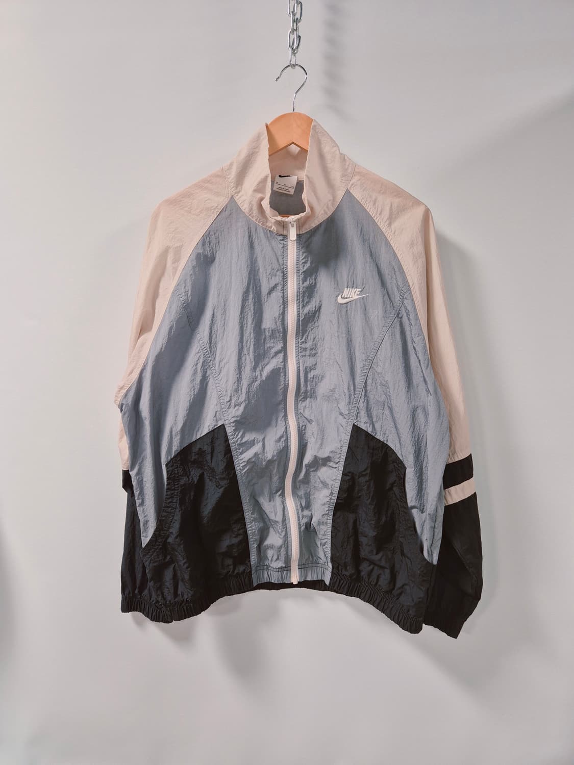*무료배송*나이키 백로고 그레이 컬러블록 바람막이 XL(상태A급) 상품이미지1
