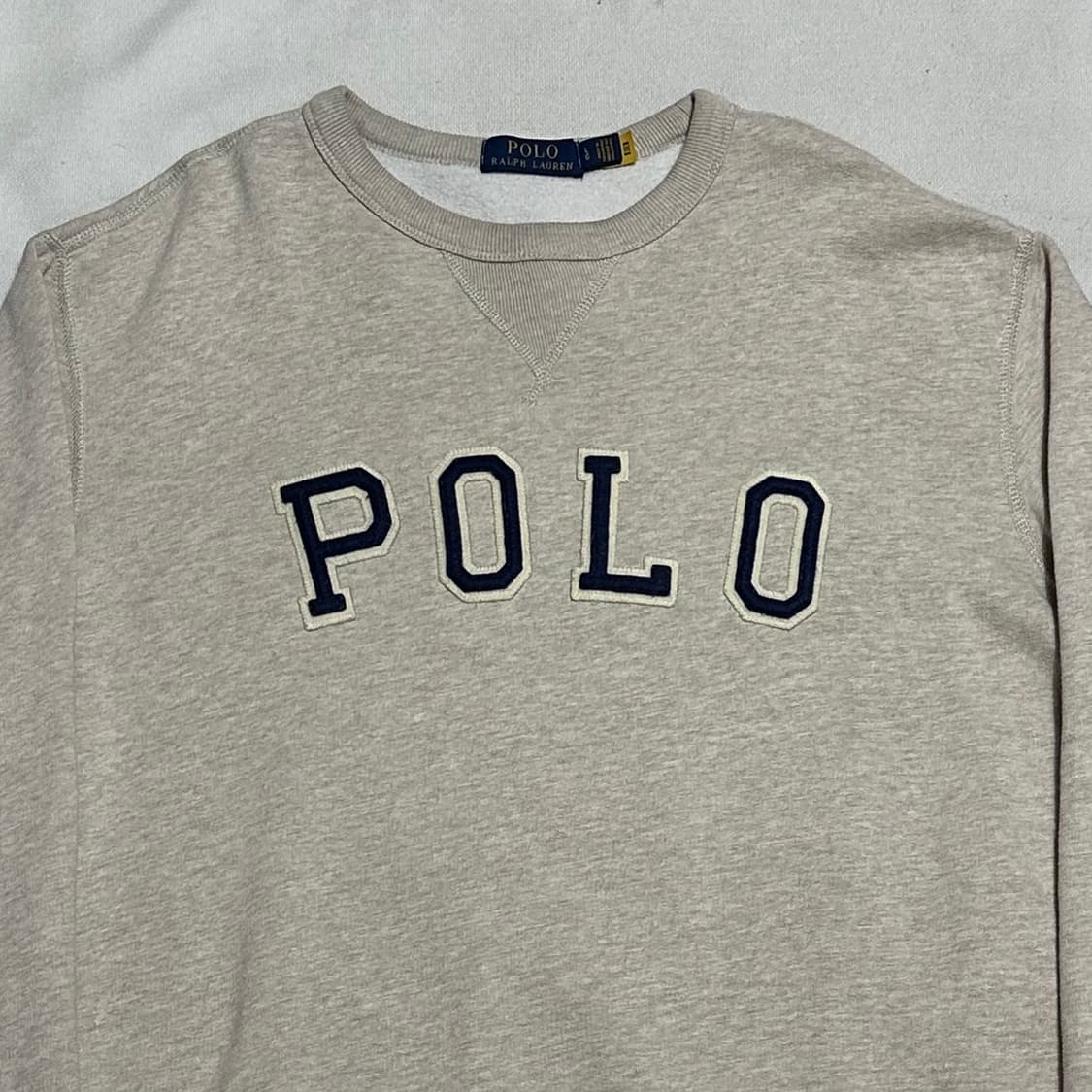 L 폴로랄프로렌 로고 패치 오트밀 기모 맨투맨 상품이미지1