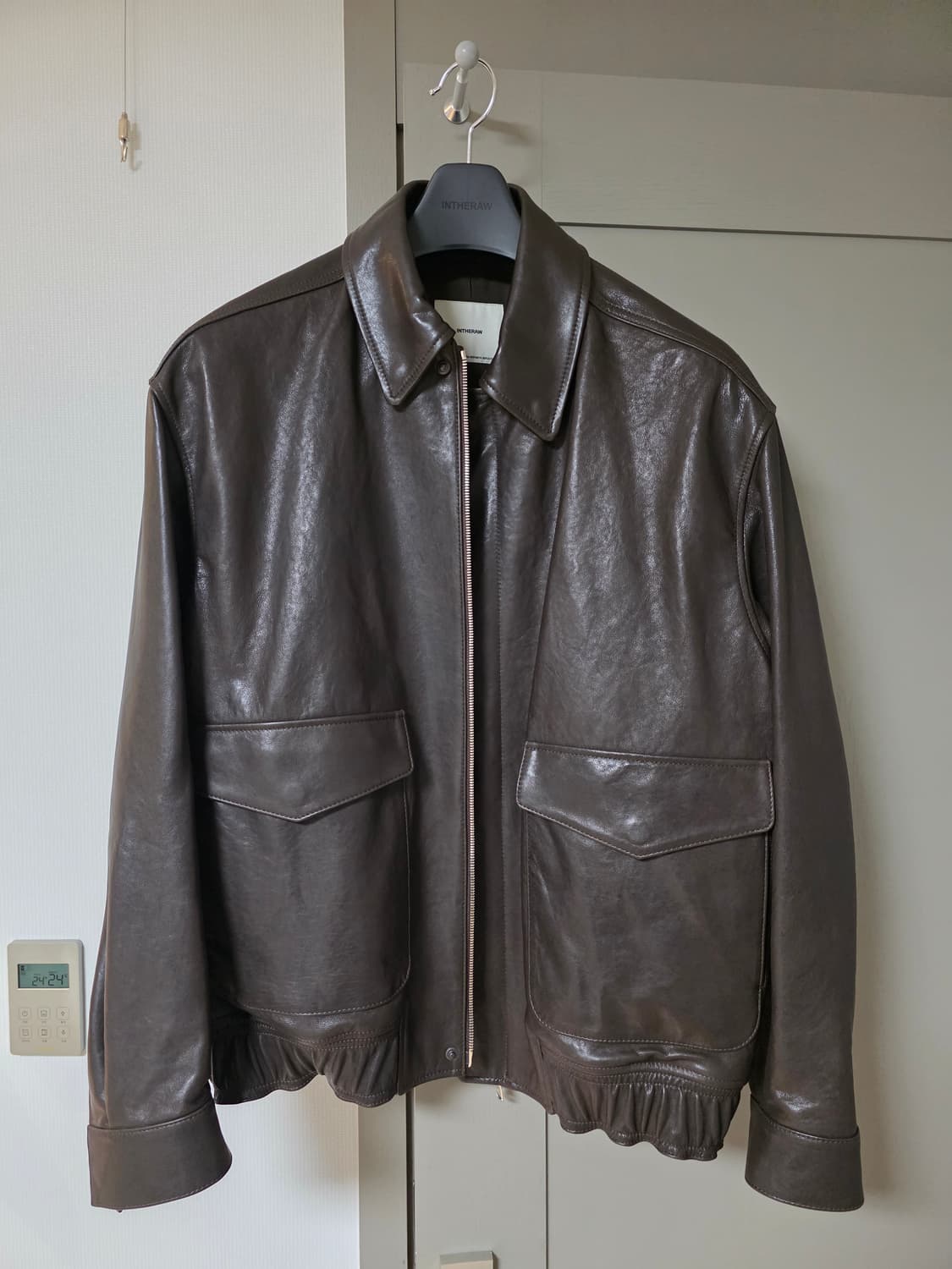 인더로우 레더 A2 자켓 다크브라운 3사이즈 상품이미지1