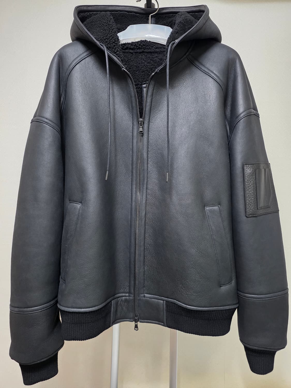 준지 24fw 후드 무스탕 자켓 정품 상품이미지1