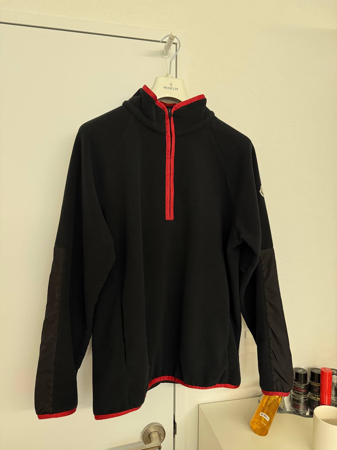 [110,XL] 몽클레어 국문택 블랙 플리스 집업 상품이미지2